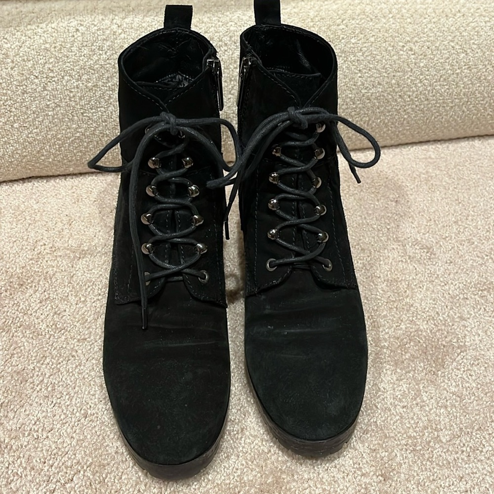 Aquatalia Blk weathproof sz 10 boot 80.00